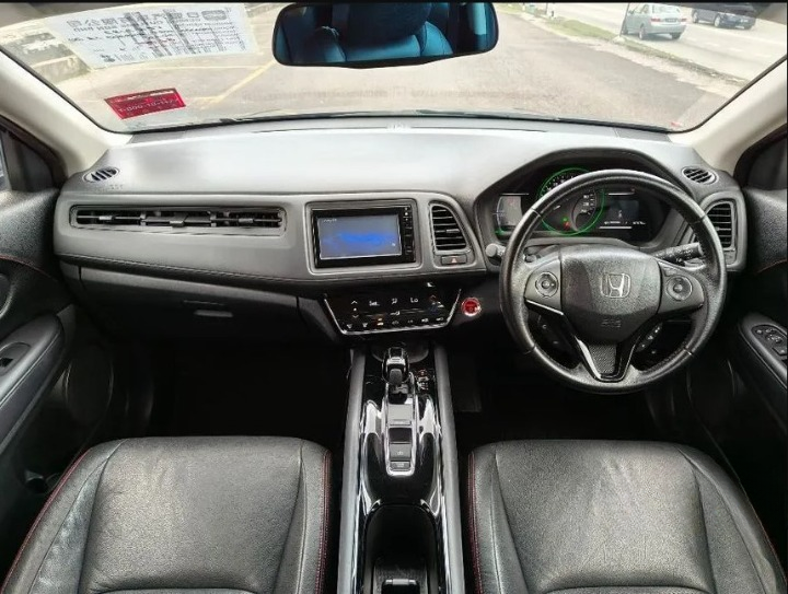 HR-V (11)