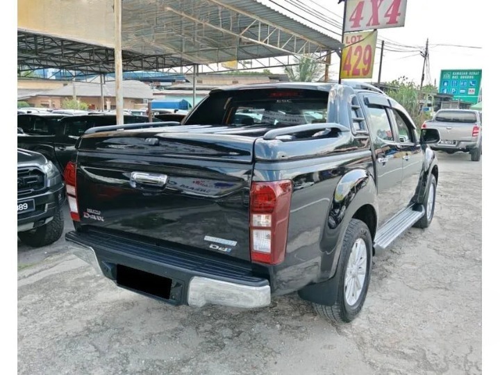 WhatsApp Image 2024-10-01 at 10.12.34 PM (6)