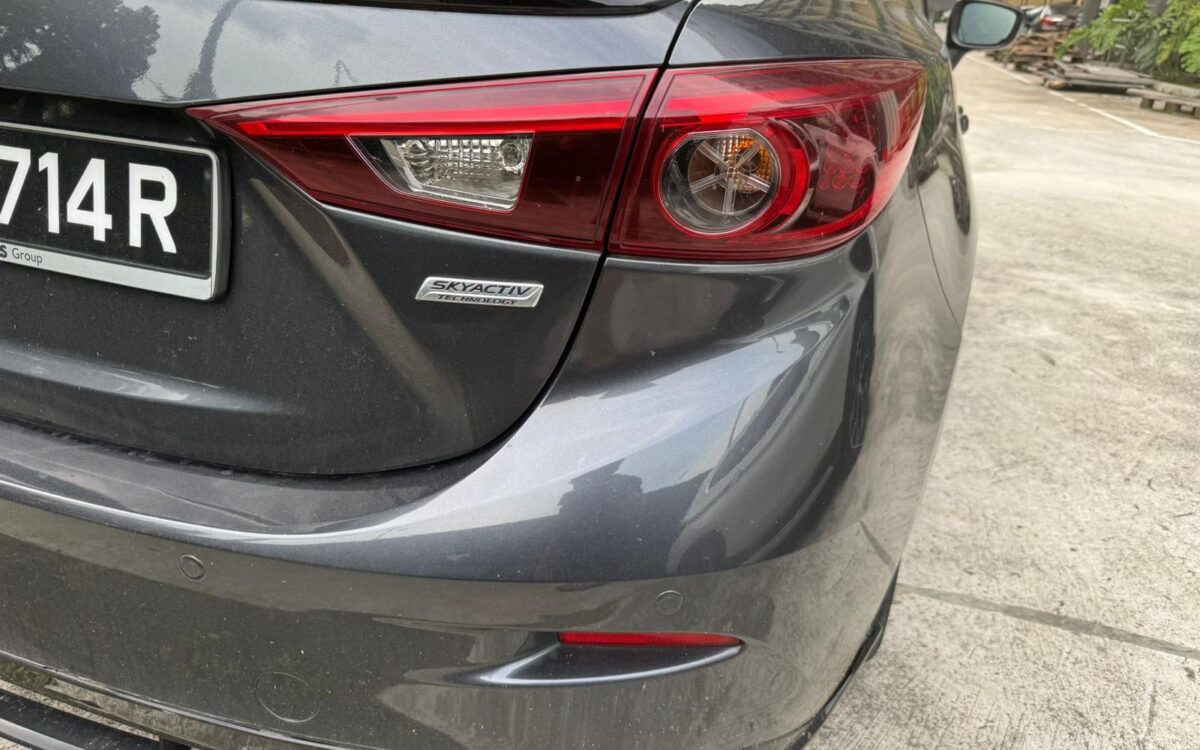 MAZDA 3 2015 (16)