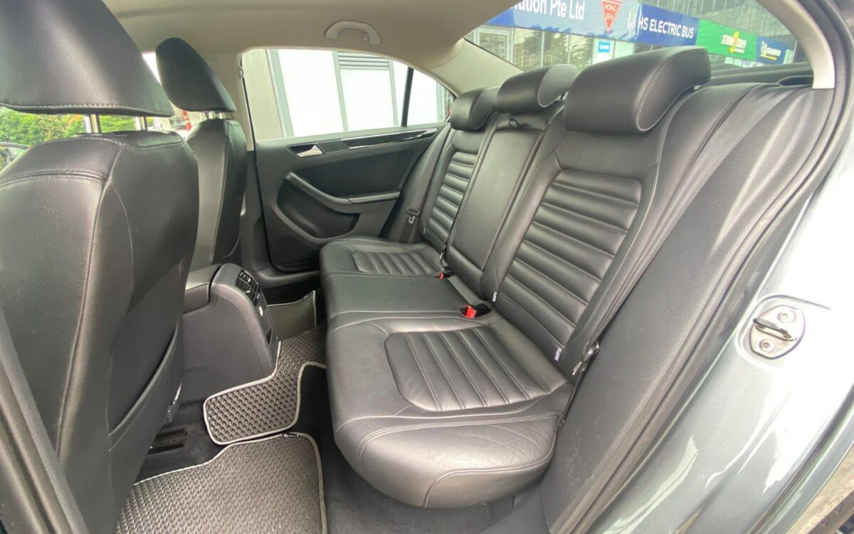 VW JETTA 2015 (18)