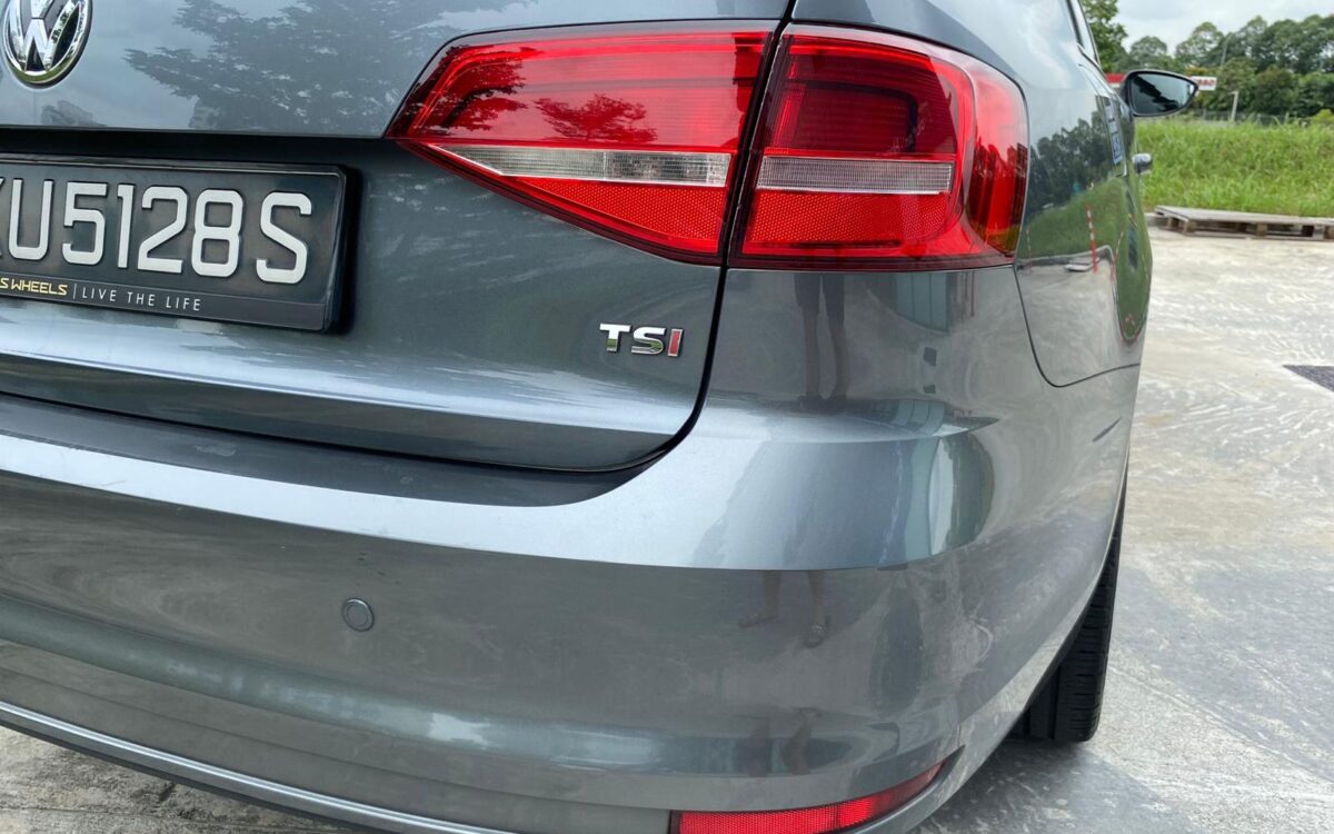VW JETTA 2015 (22)