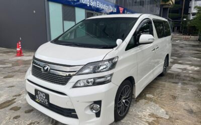 2014 Toyota Vellfire 2.4 G-Edition, Sunroof, Pilot Seats