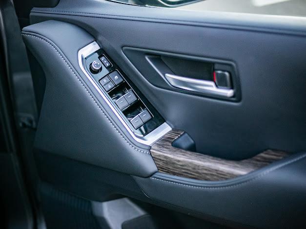 WhatsApp Image 2024-12-11 at 2.41.33 PM (1)