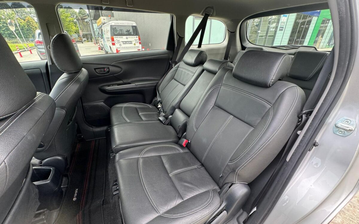 WhatsApp Image 2024-12-13 at 10.30.50 PM (3)