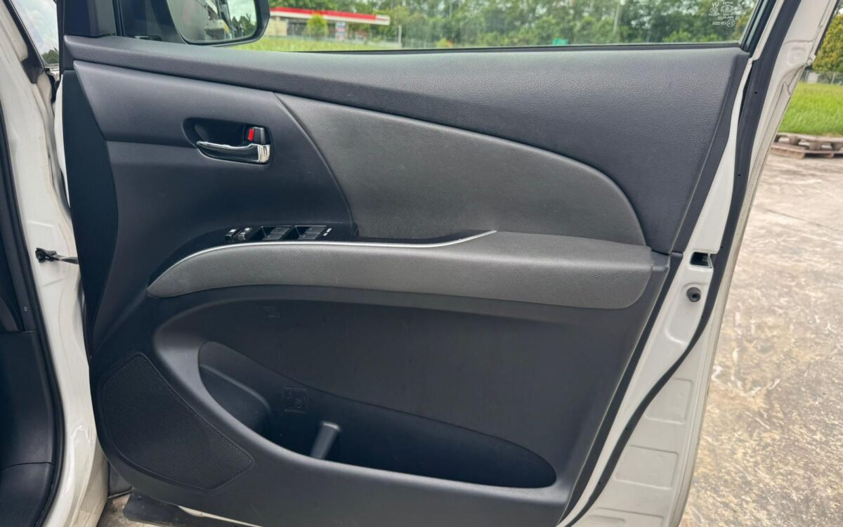 WhatsApp Image 2024-12-13 at 10.56.06 PM (1)