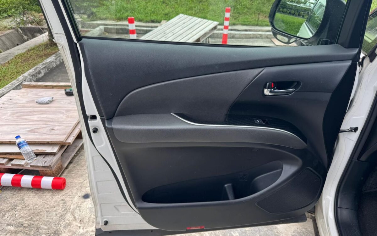 WhatsApp Image 2024-12-13 at 10.56.07 PM (3)