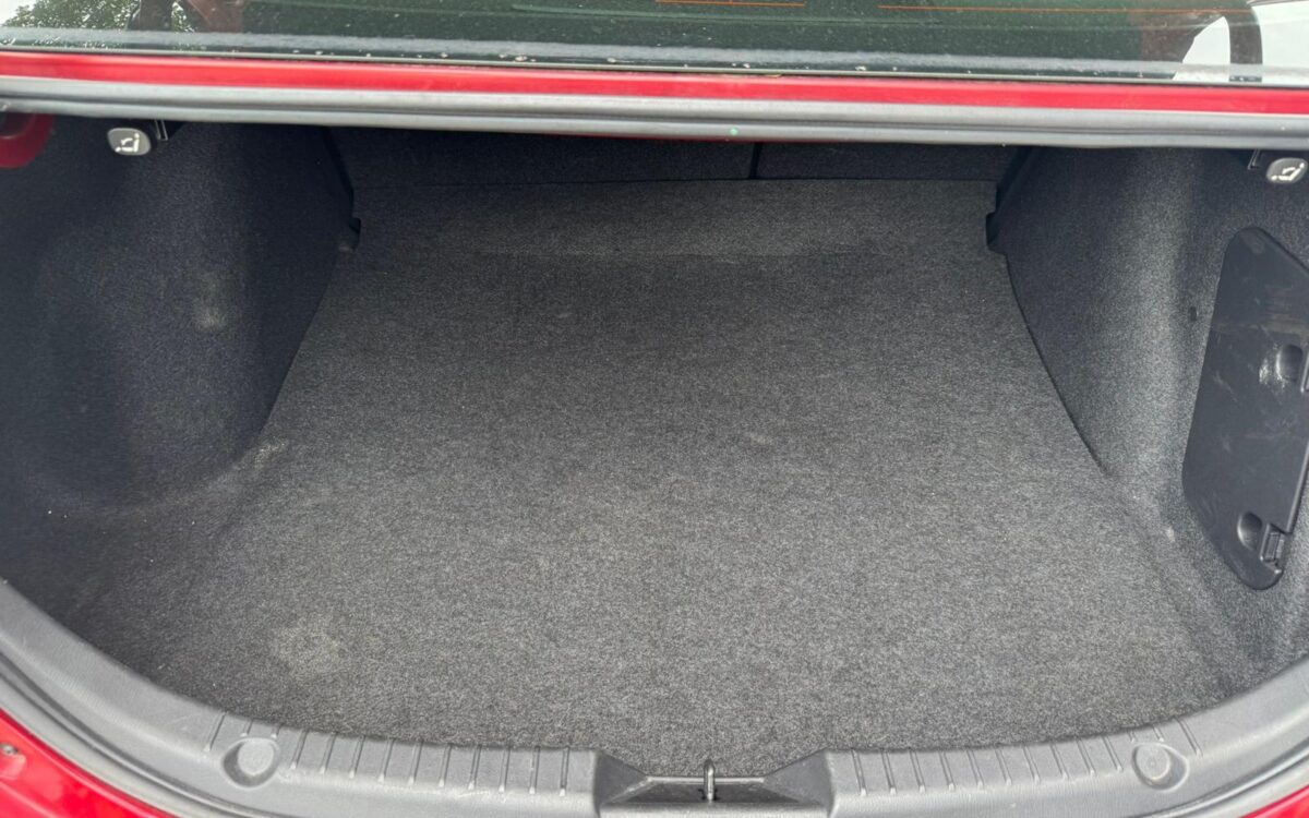 WhatsApp Image 2024-12-13 at 11.06.07 PM (1)