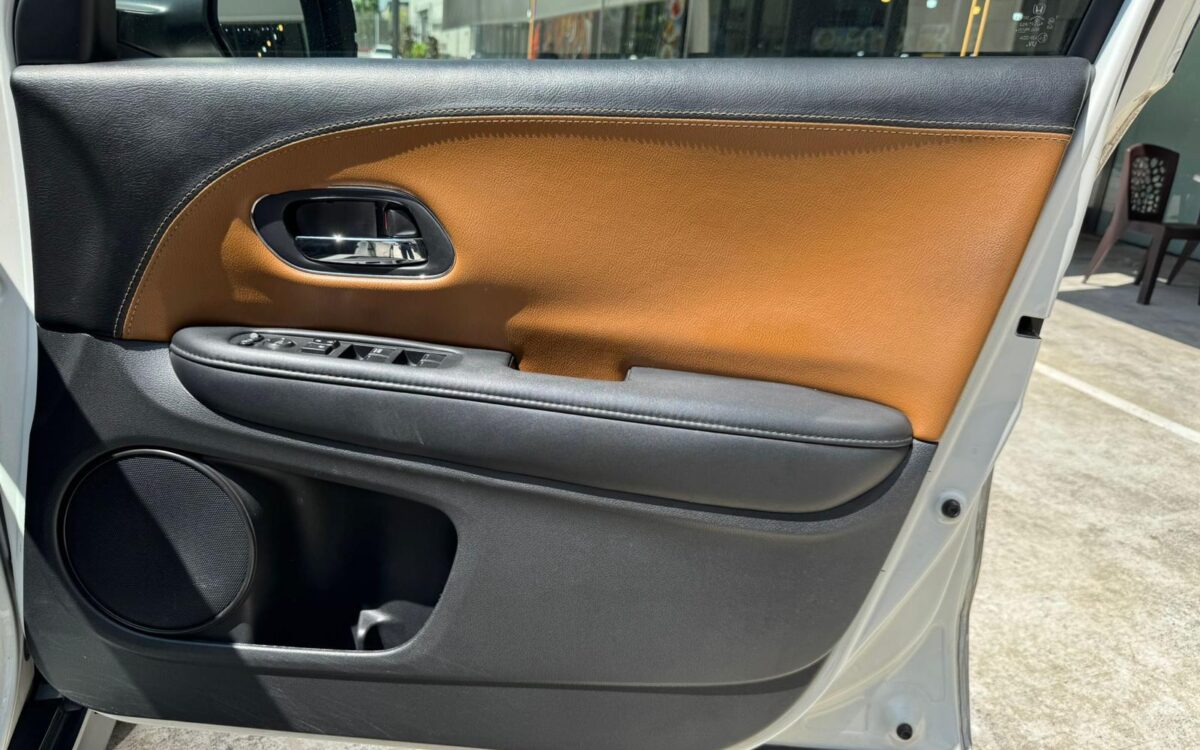 WhatsApp Image 2024-12-13 at 11.45.36 PM (3)