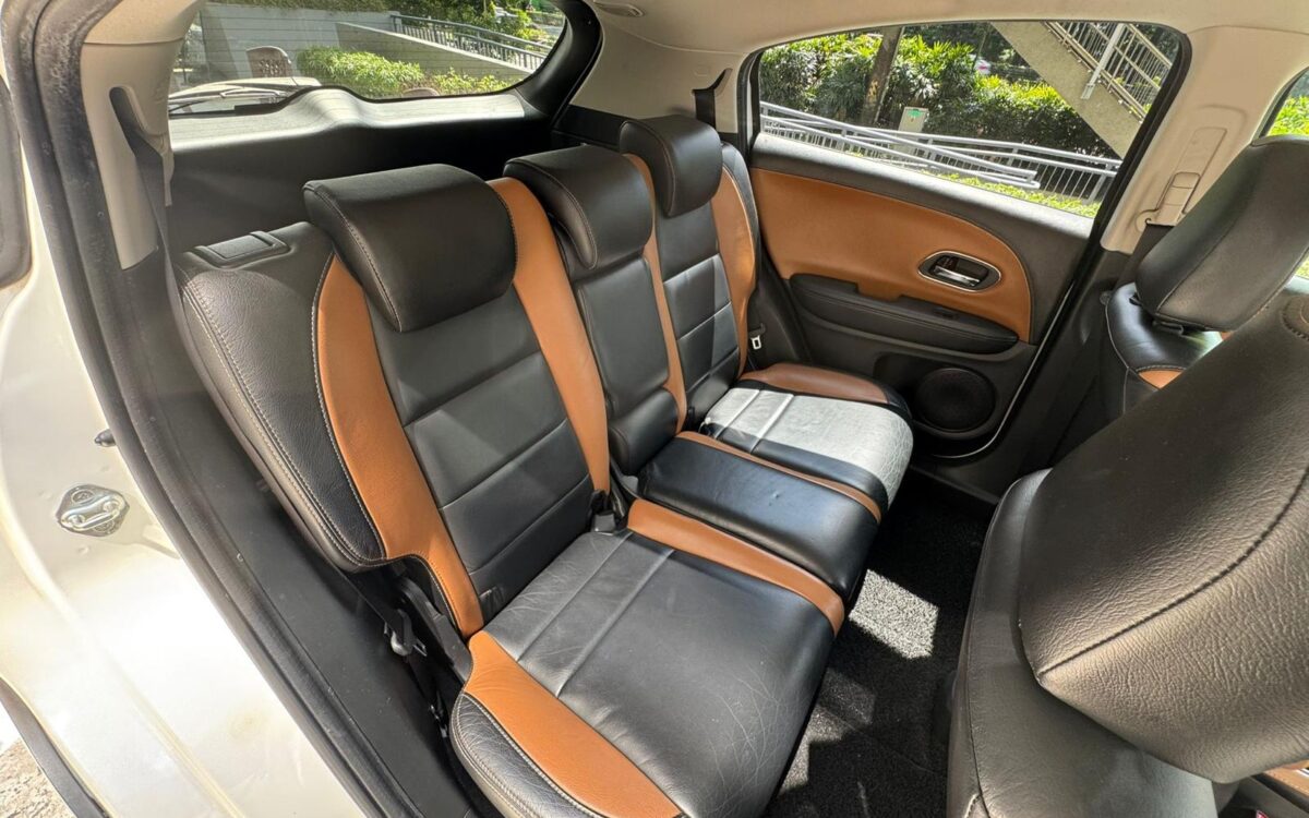 WhatsApp Image 2024-12-13 at 11.45.38 PM (1)