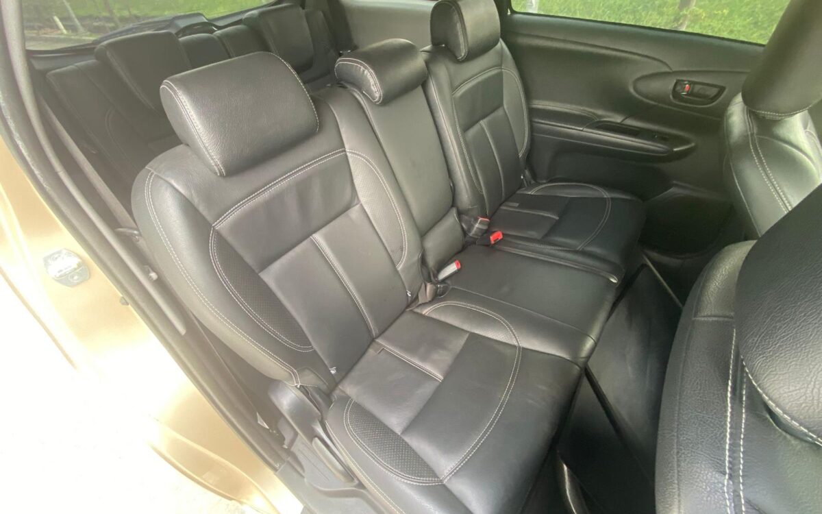 WhatsApp Image 2024-12-17 at 8.00.46 PM