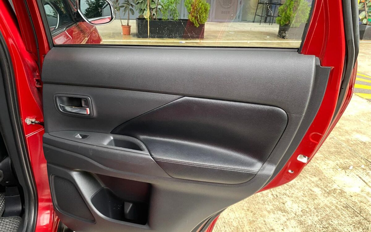 WhatsApp Image 2025-01-13 at 5.14.55 PM