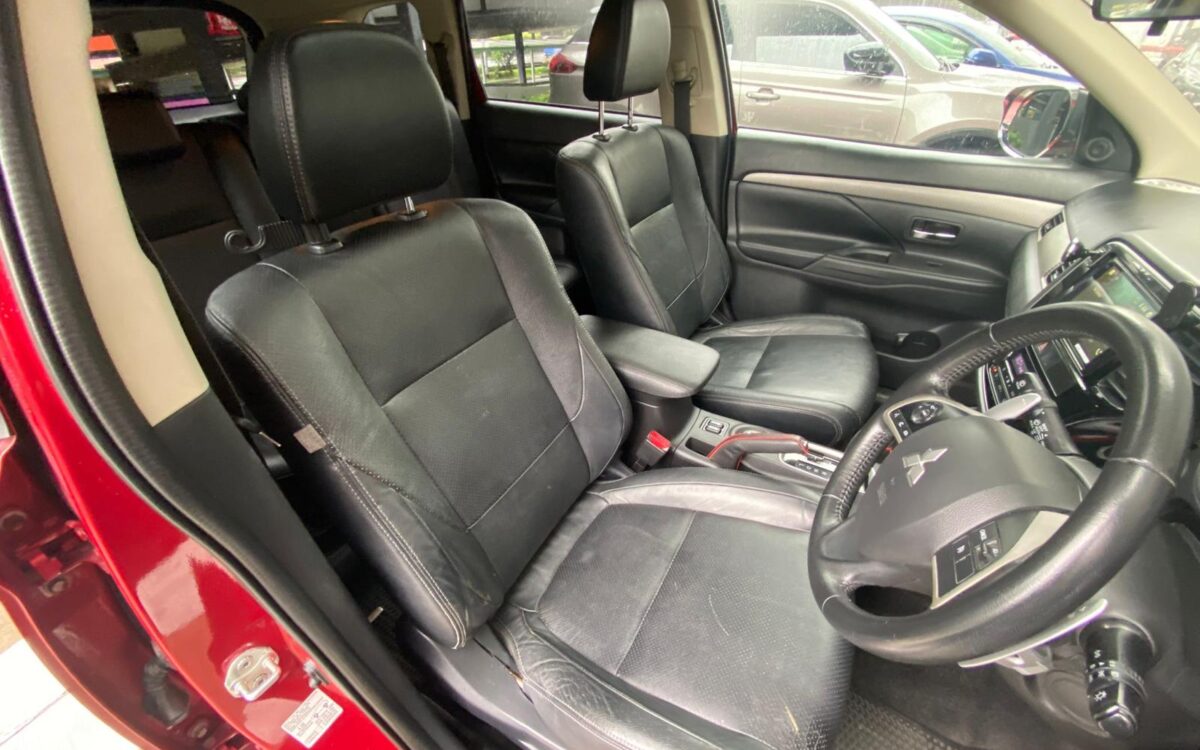 WhatsApp Image 2025-01-13 at 5.14.56 PM