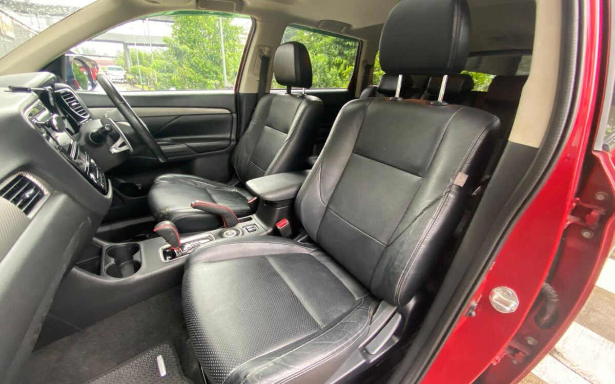 WhatsApp Image 2025-01-13 at 5.14.57 PM