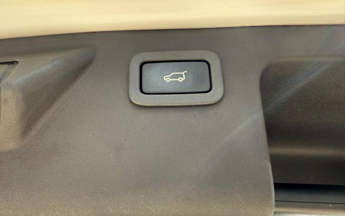 WhatsApp Image 2025-01-28 at 4.10.23 PM (1)