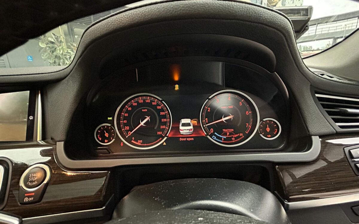 WhatsApp Image 2025-01-28 at 5.01.33 PM