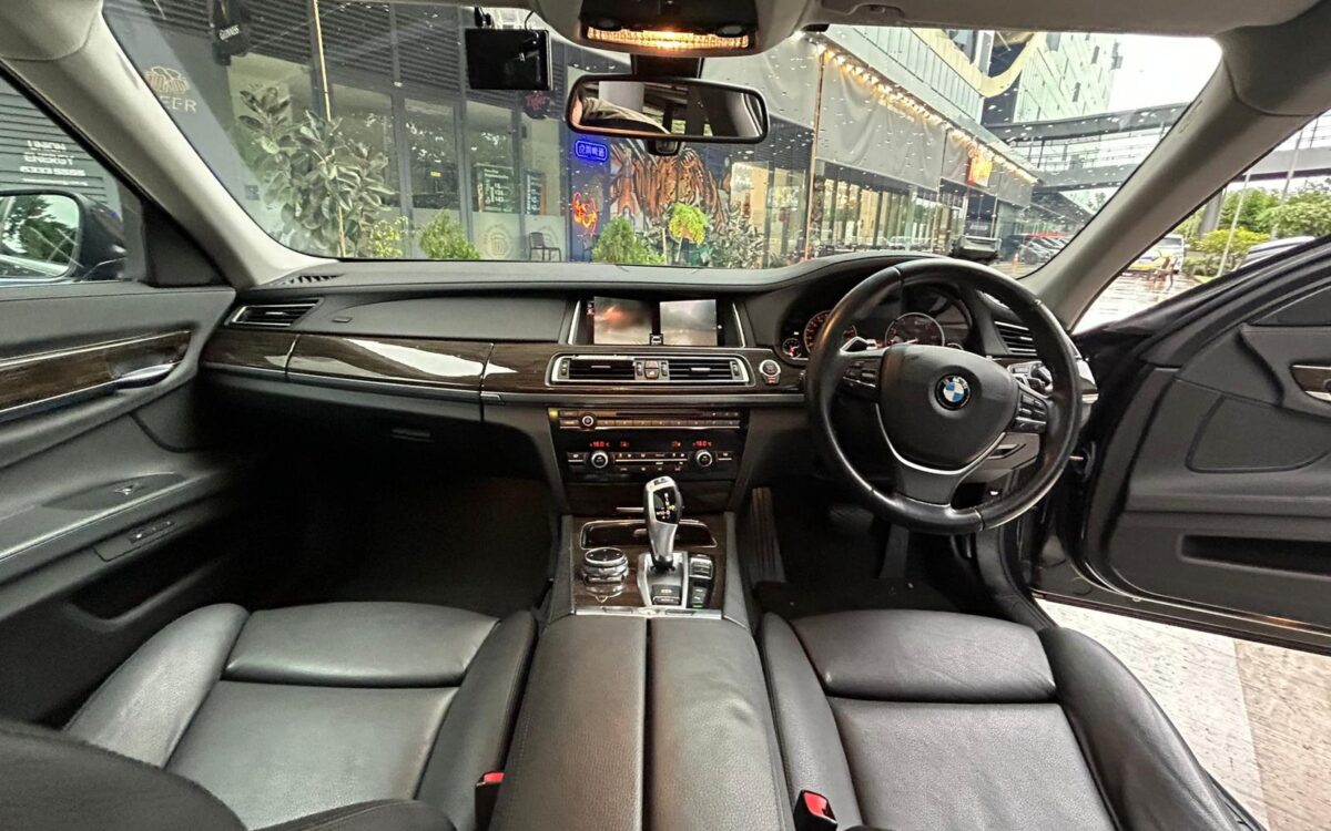 WhatsApp Image 2025-01-28 at 5.01.34 PM