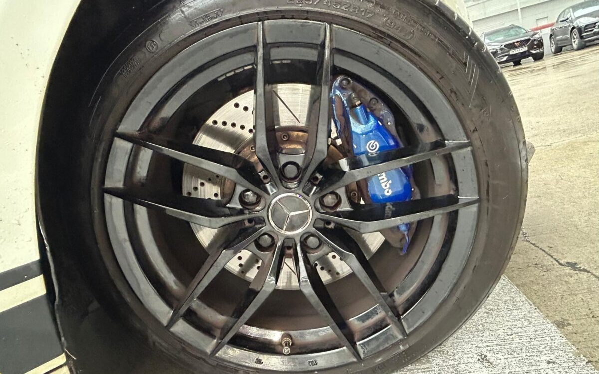 e06a4c79-599e-40d5-b727-9b6915f463b8