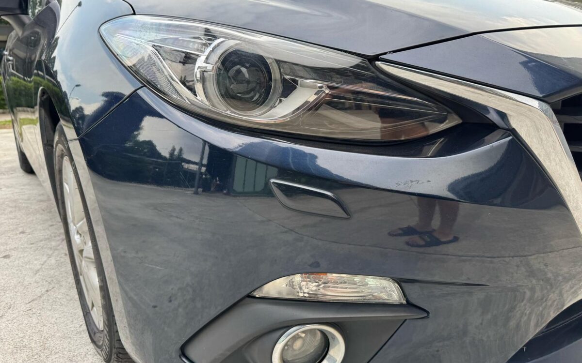 Mazda 3 (8)