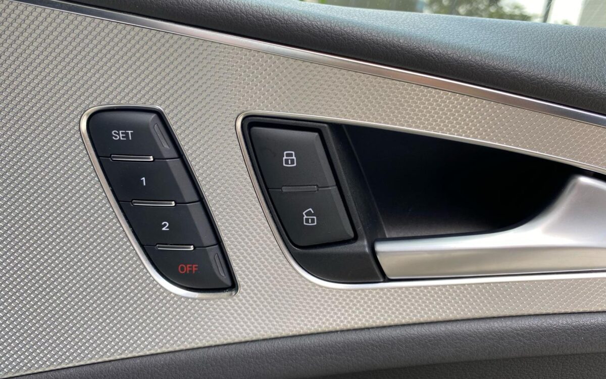 WhatsApp Image 2025-04-30 at 6.39.07 PM