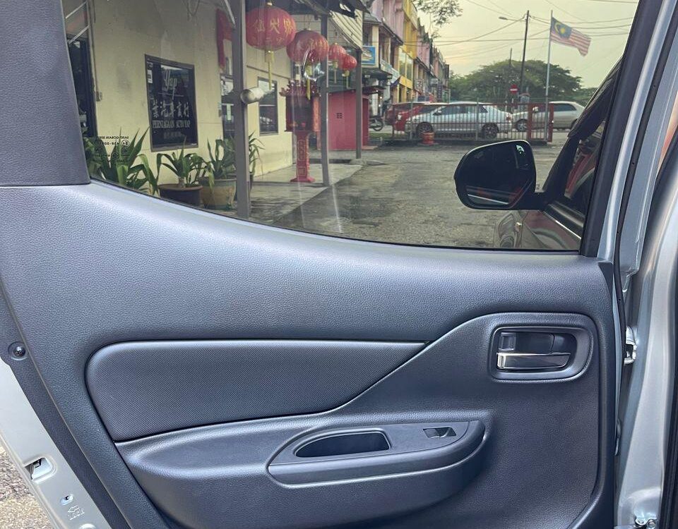 WhatsApp Image 2025-05-05 at 5.16.36 PM