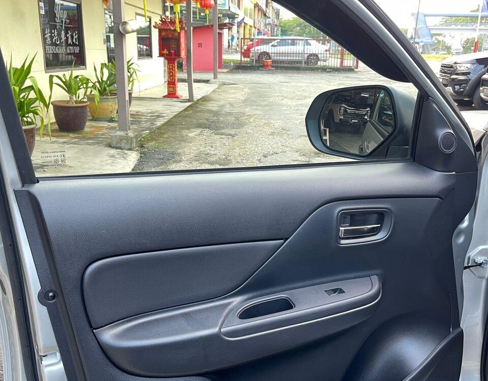 WhatsApp Image 2025-05-05 at 5.17.24 PM