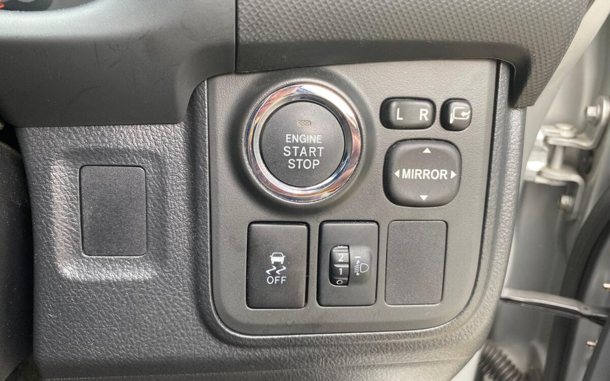 WhatsApp Image 2025-05-21 at 10.40.21 PM (3)