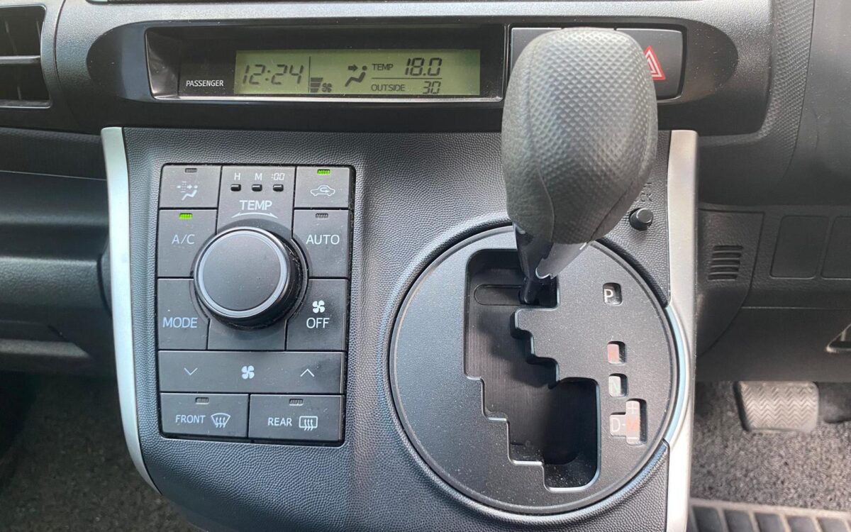 WhatsApp Image 2025-05-21 at 10.40.22 PM